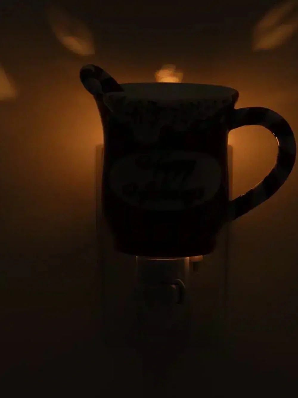 Scentsy Happy Holidays Nightlight Plug-In Warmer